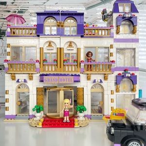 Lego Friends: Grand Hotel